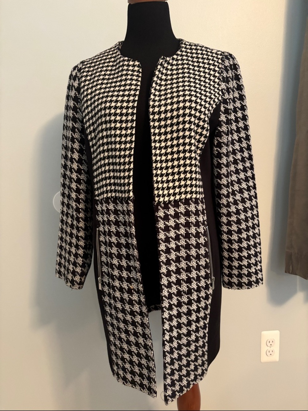 Chicos Black & White Houndstooth Long Coat - Women Jackets & Coats Chico size O